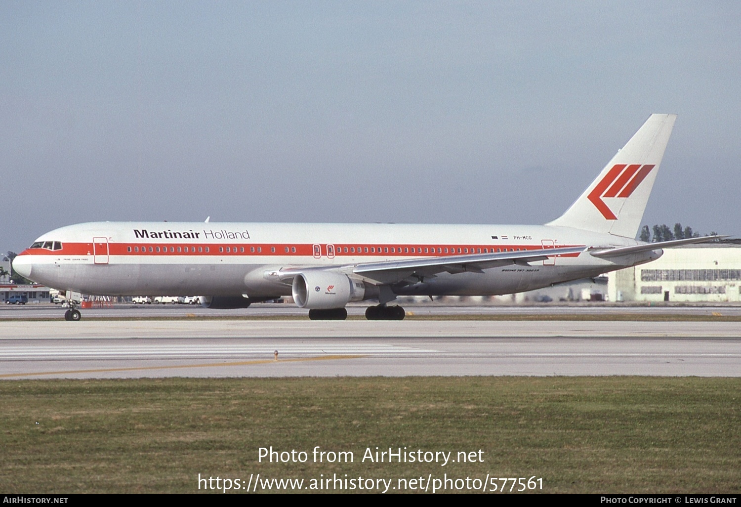 Aircraft Photo of PH-MCG | Boeing 767-31A/ER | Martinair Holland | AirHistory.net #577561