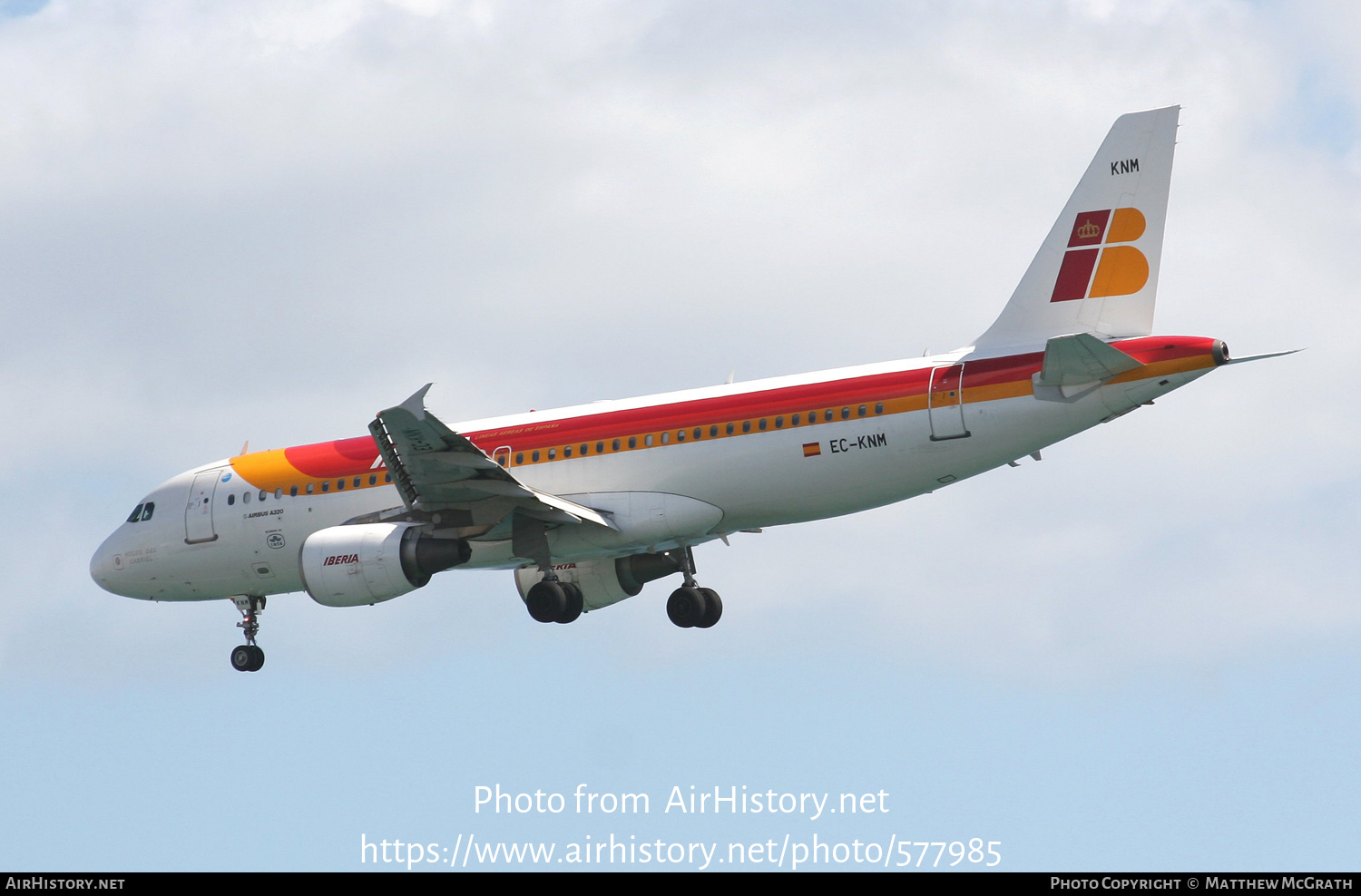 Aircraft Photo of EC-KNM | Airbus A320-214 | Iberia | AirHistory.net #577985