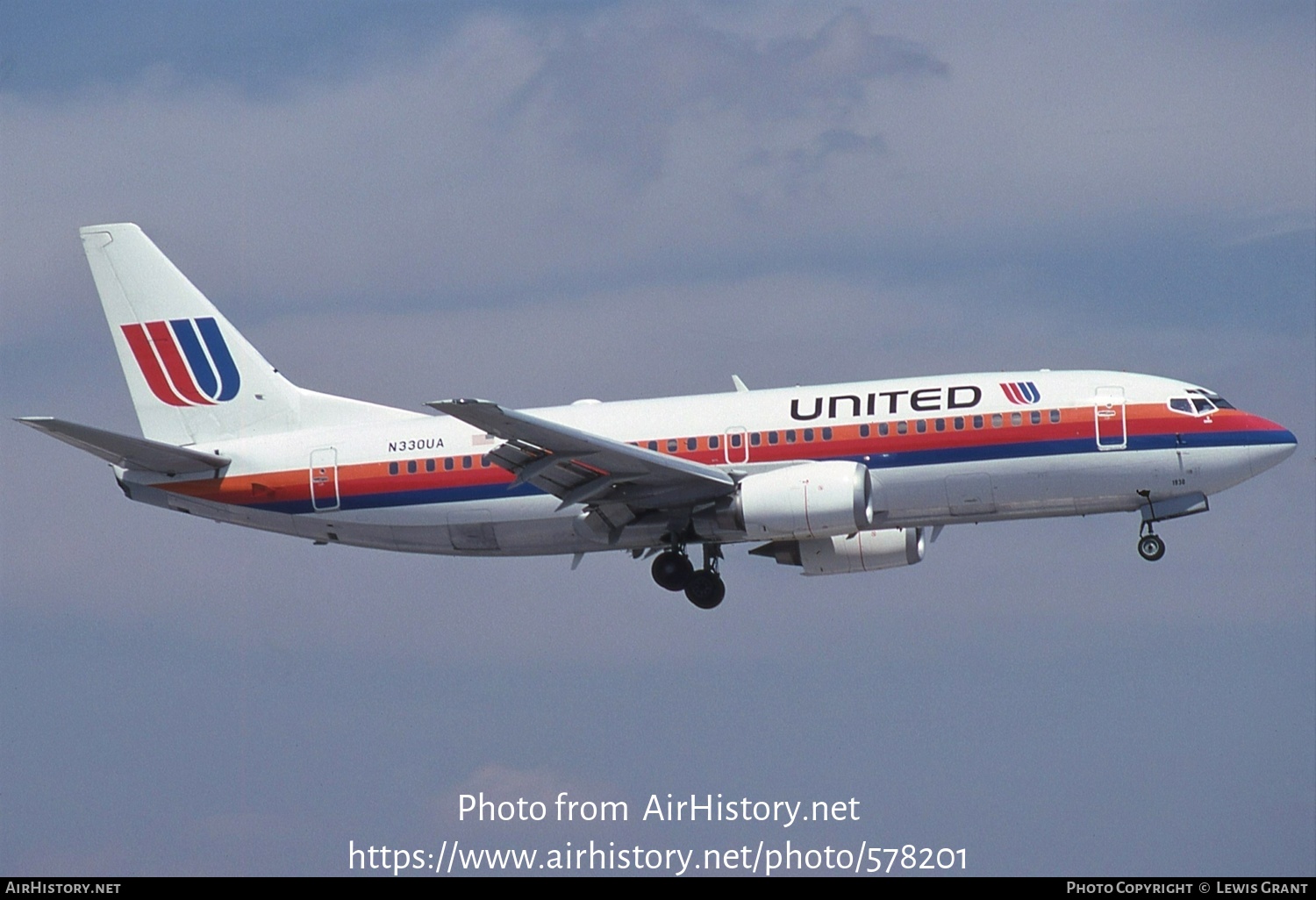 Aircraft Photo of N330UA | Boeing 737-322 | United Airlines | AirHistory.net #578201