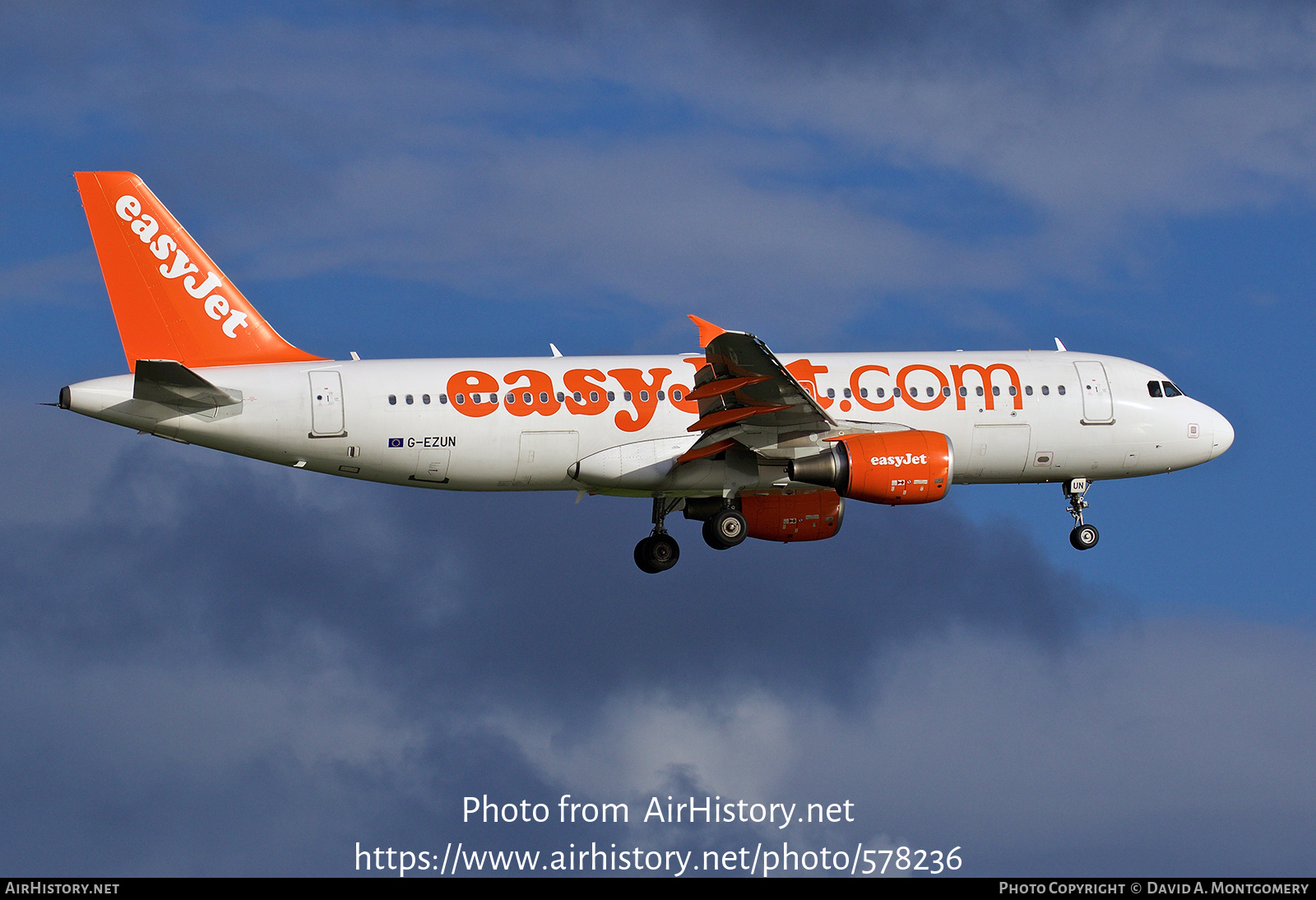 Aircraft Photo of G-EZUN | Airbus A320-214 | EasyJet | AirHistory.net #578236