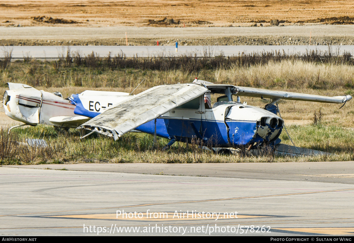 Aircraft Photo of EC-EQT | Cessna 172M | AirHistory.net #578262