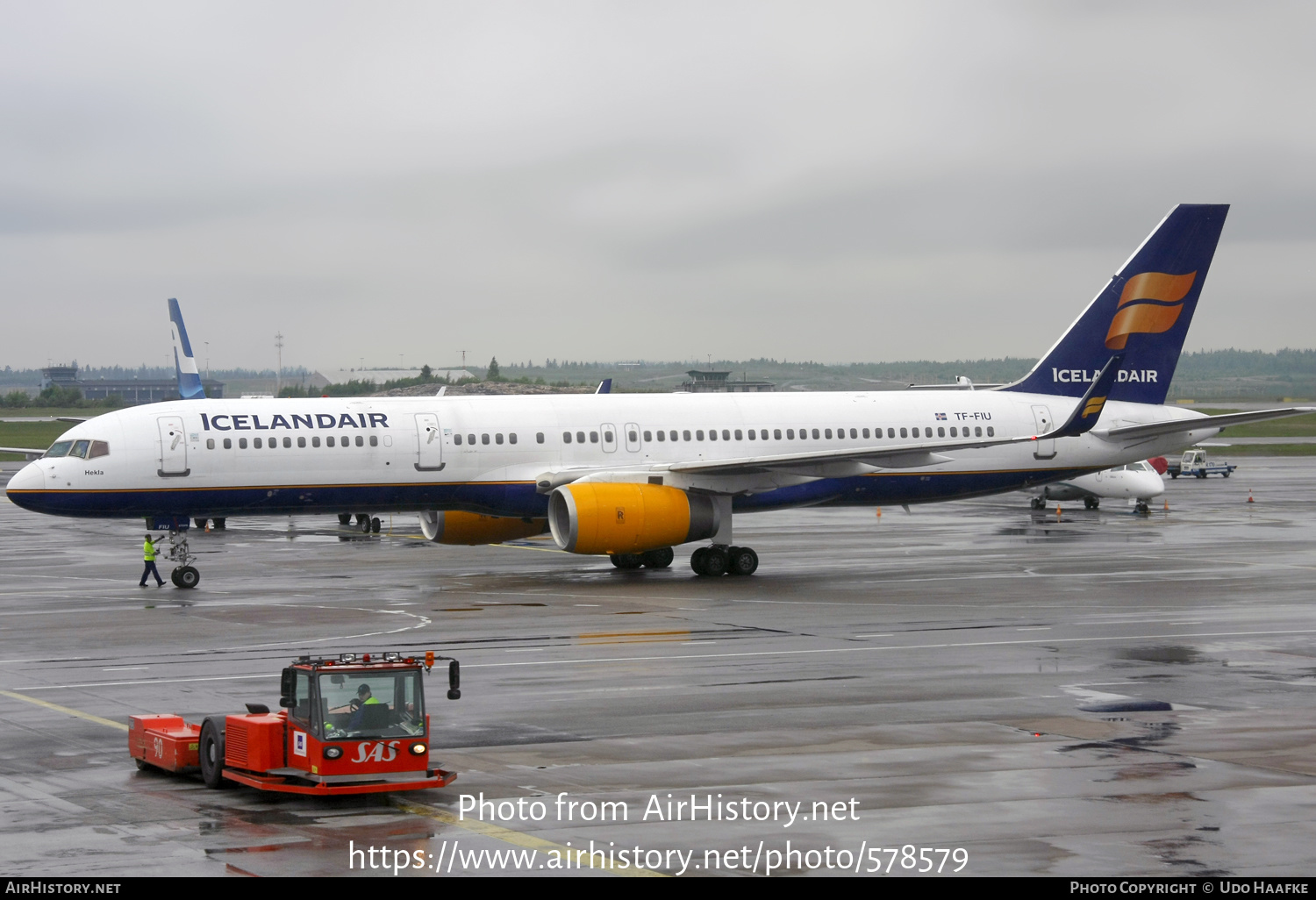 Aircraft Photo of TF-FIU | Boeing 757-256 | Icelandair | AirHistory.net #578579