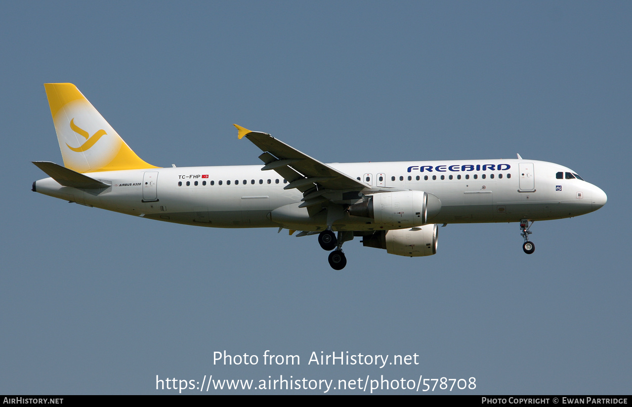 Aircraft Photo of TC-FHP | Airbus A320-214 | Freebird Airlines | AirHistory.net #578708