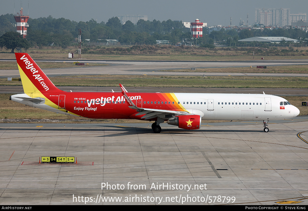 Aircraft Photo of VN-A544 | Airbus A321-211 | VietJet Air | AirHistory.net #578799
