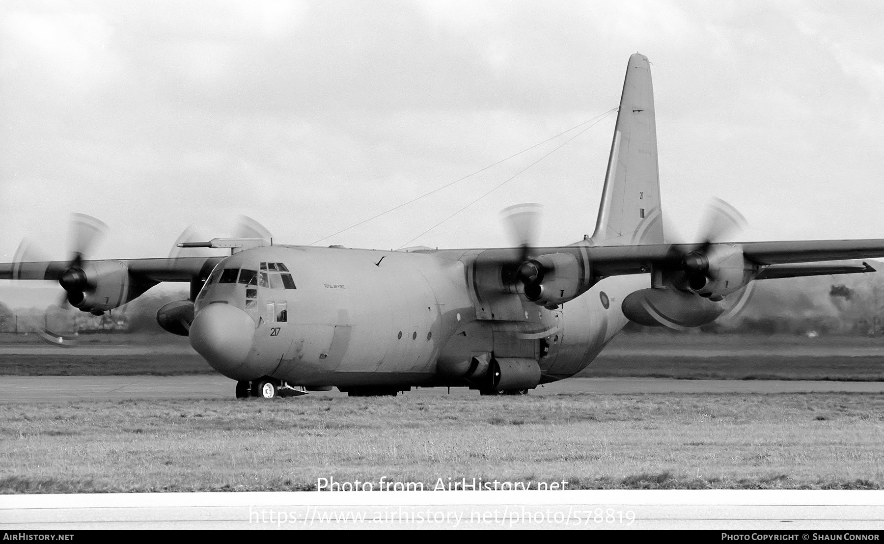 Aircraft Photo of XV217 | Lockheed C-130K Hercules C3P (L-382) | UK - Air Force | AirHistory.net #578819