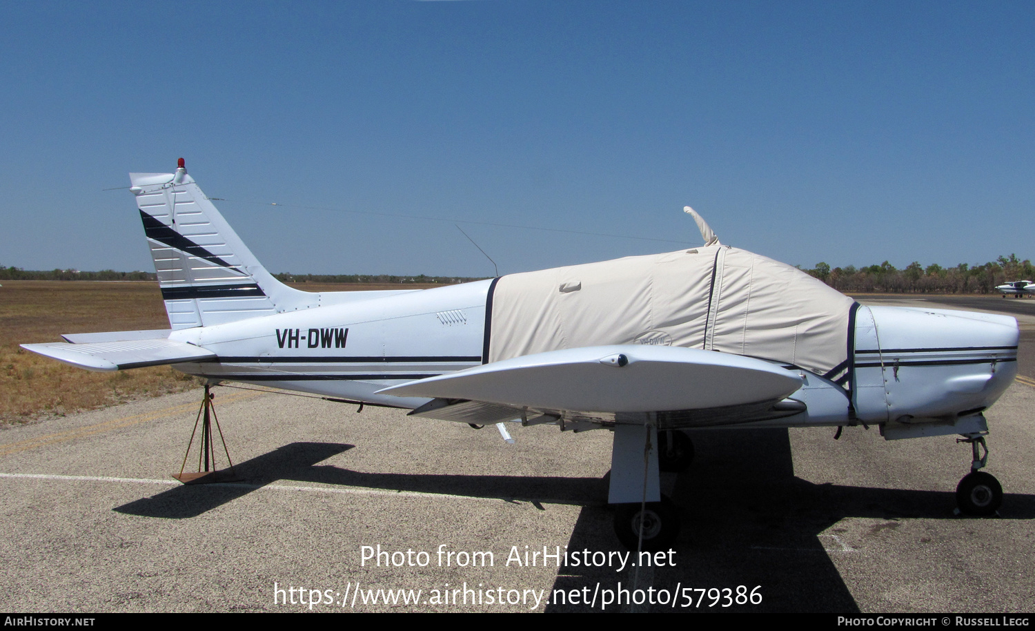 Aircraft Photo of VH-DWW | Piper PA-28R-200 Cherokee Arrow II | AirHistory.net #579386