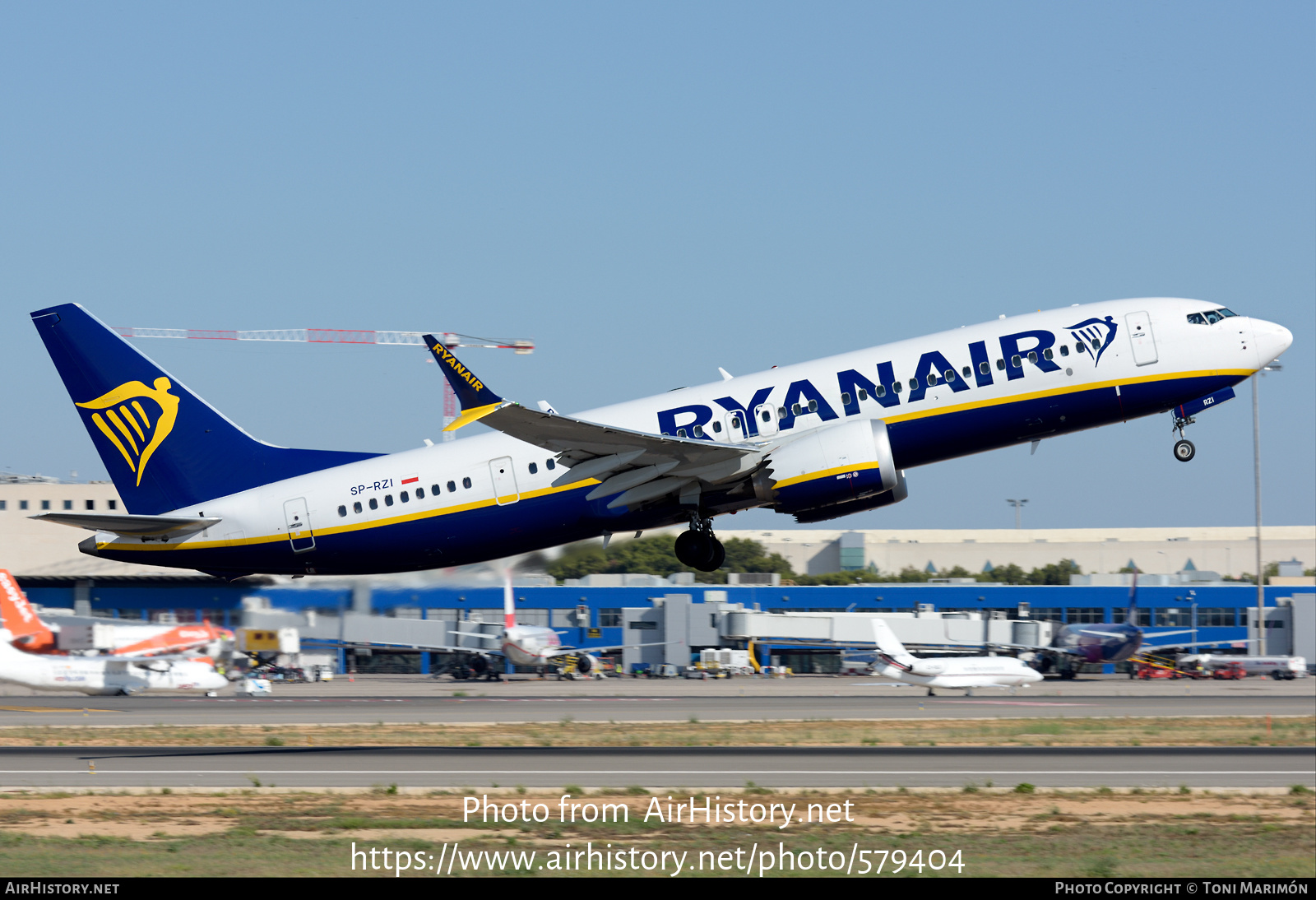 Aircraft Photo of SP-RZI | Boeing 737-8200 Max 200 | Ryanair | AirHistory.net #579404