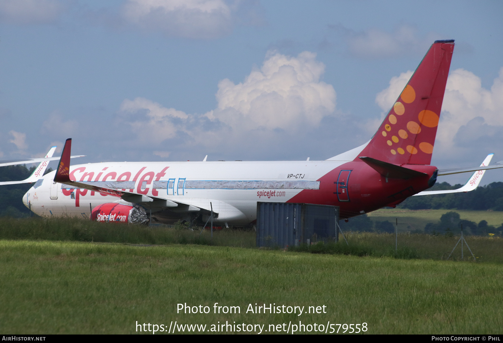 Aircraft Photo of VP-CTJ | Boeing 737-8GJ | SpiceJet | AirHistory.net #579558