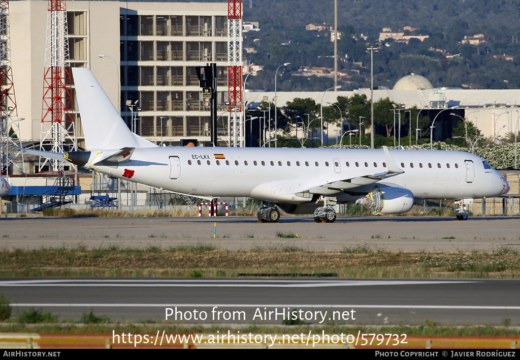 Aircraft Photo of EC-LKX | Embraer 195LR (ERJ-190-200LR) | AirHistory.net #579732