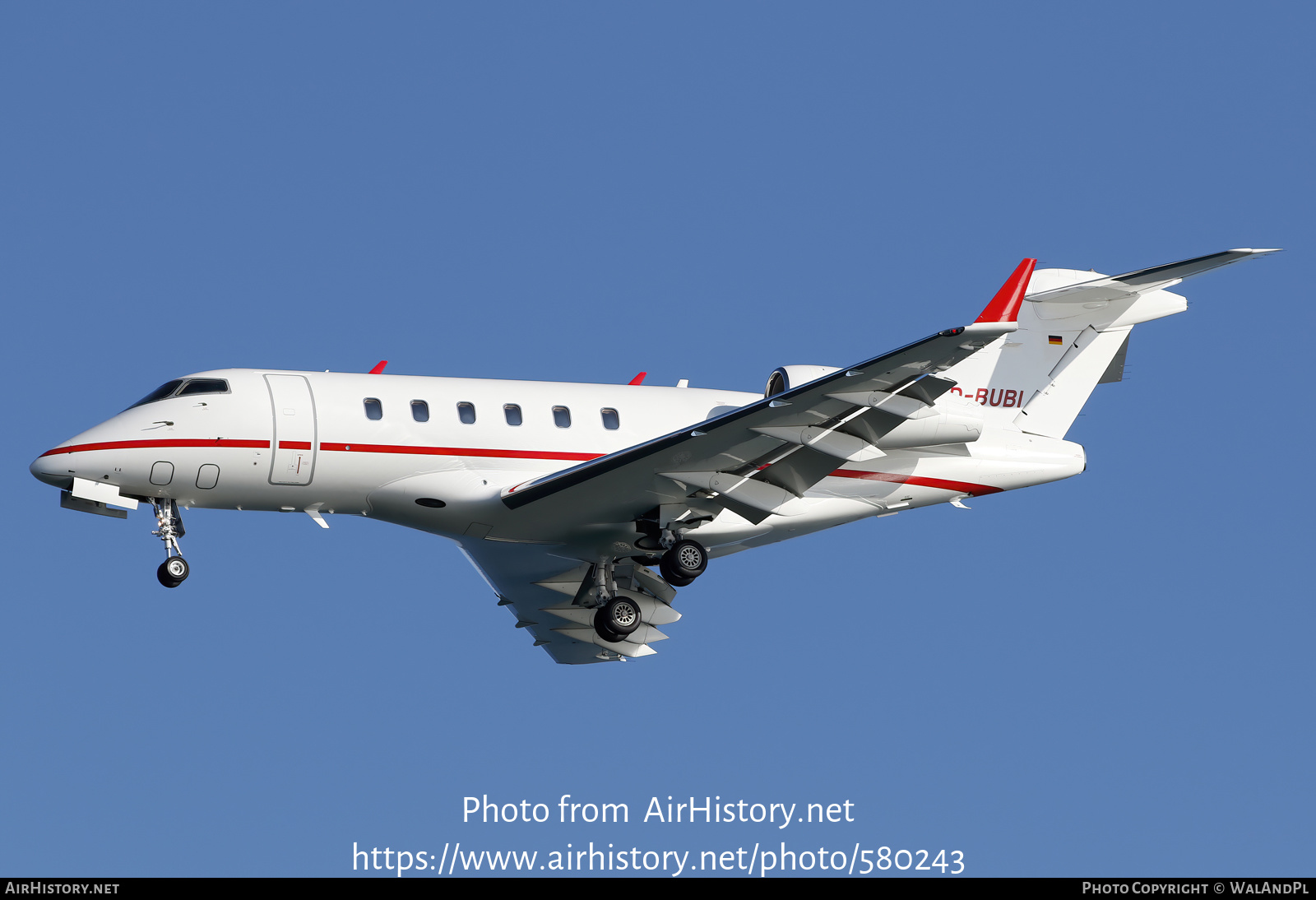 Aircraft Photo of D-BUBI | Bombardier Challenger 300 (BD-100-1A10) | AirHistory.net #580243