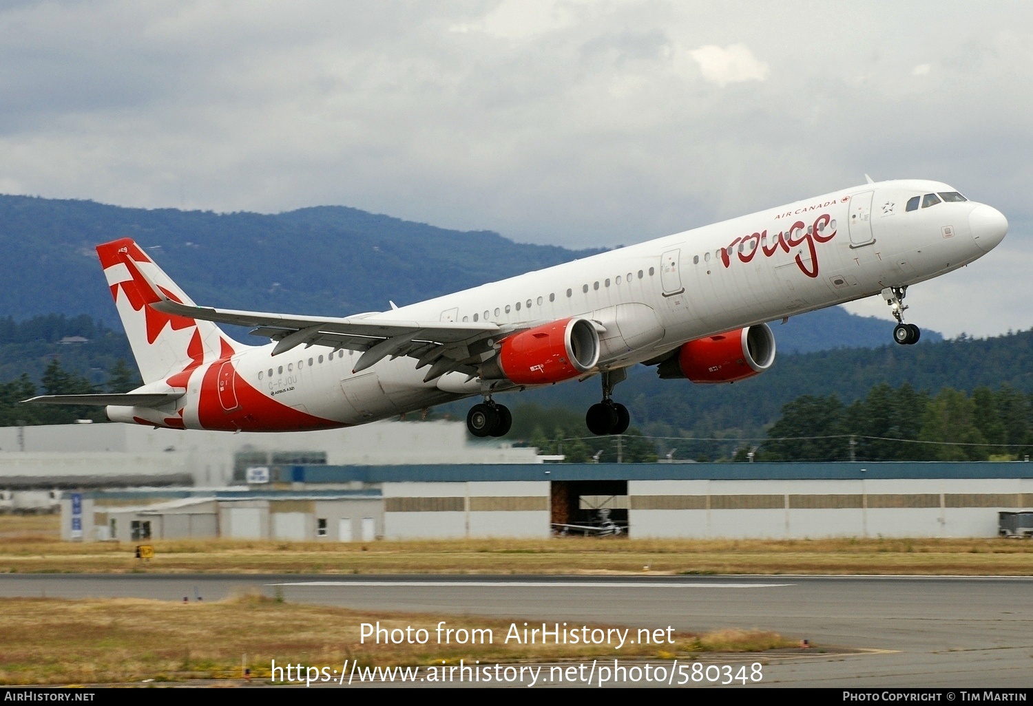 Aircraft Photo of C-FJOU | Airbus A321-211 | Air Canada Rouge | AirHistory.net #580348