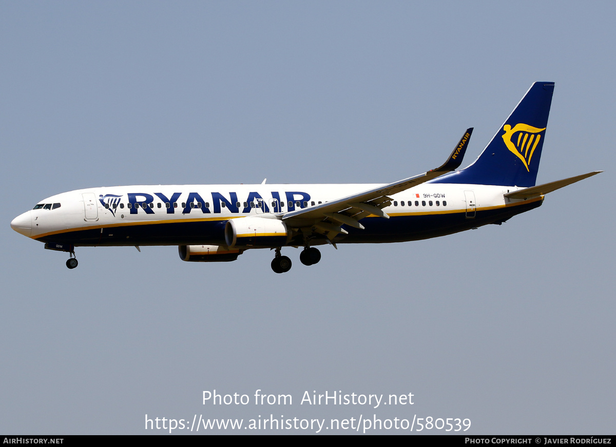 Aircraft Photo of 9H-QDW | Boeing 737-800 | Ryanair | AirHistory.net #580539