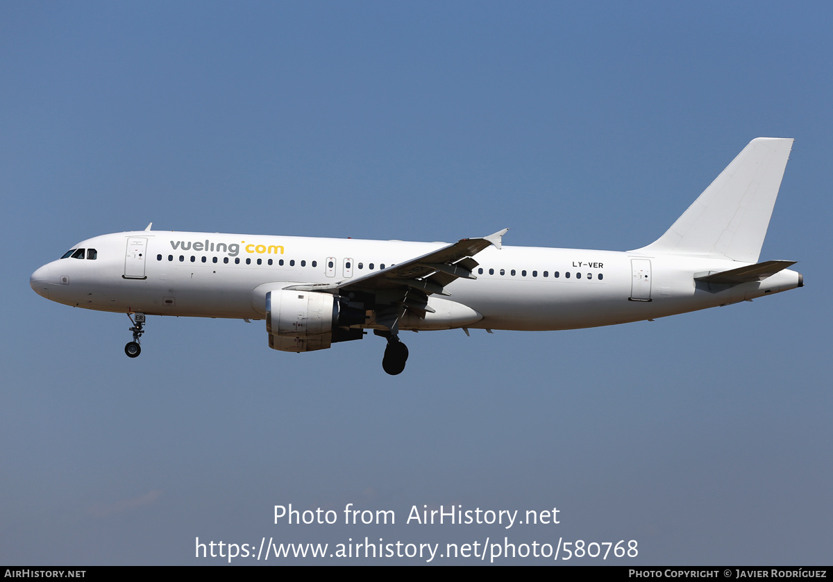 Aircraft Photo of LY-VER | Airbus A320-231 | Vueling Airlines | AirHistory.net #580768