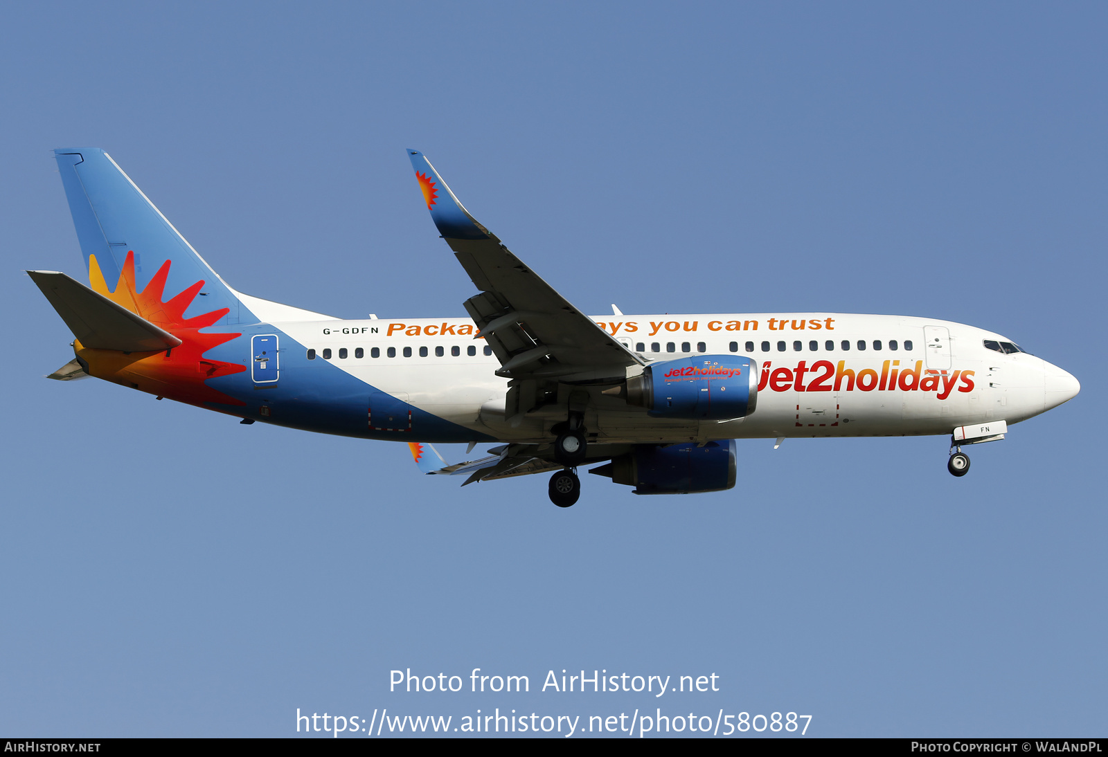 Aircraft Photo of G-GDFN | Boeing 737-33V | Jet2 Holidays | AirHistory.net #580887