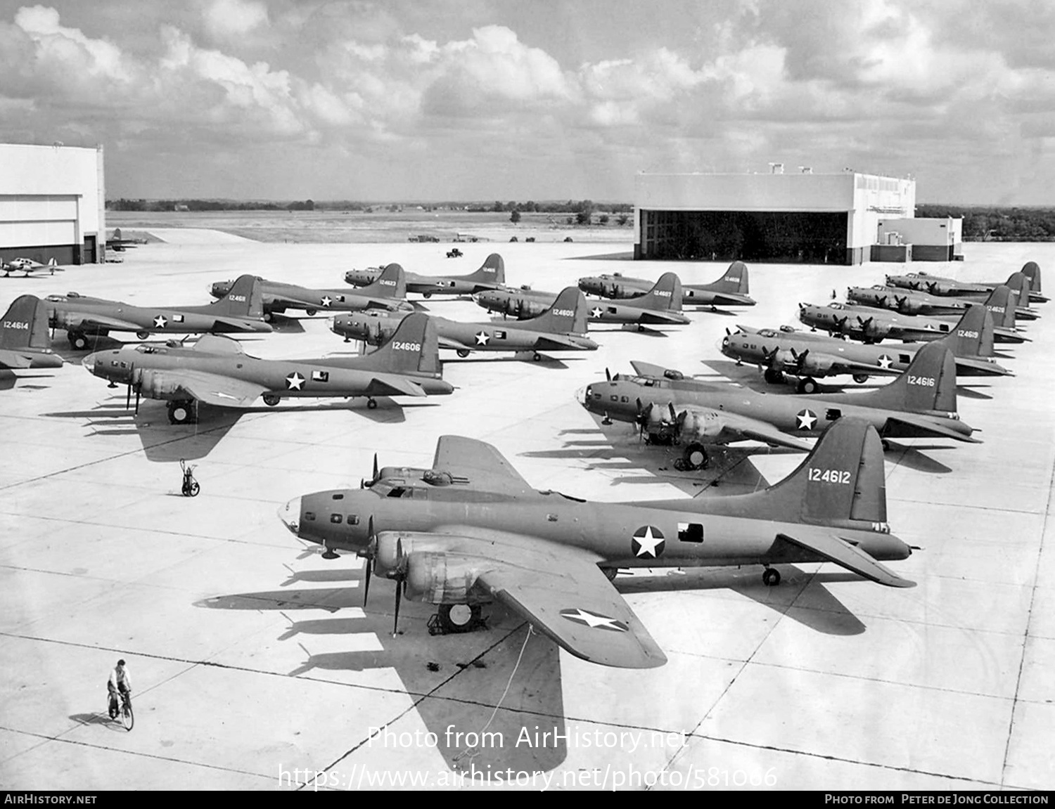 Aircraft Photo of 41-24612 | Boeing B-17F Flying Fortress | USA - Air Force | AirHistory.net #581066