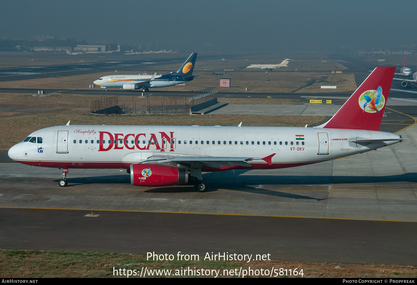 Aircraft Photo of VT-DKV | Airbus A320-232 | Simplifly Deccan | AirHistory.net #581164