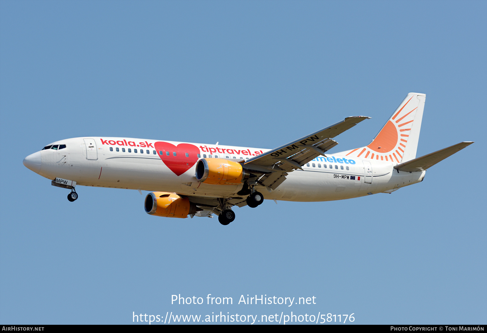 Aircraft Photo of 9H-MPW | Boeing 737-484 | Air Horizont | AirHistory.net #581176