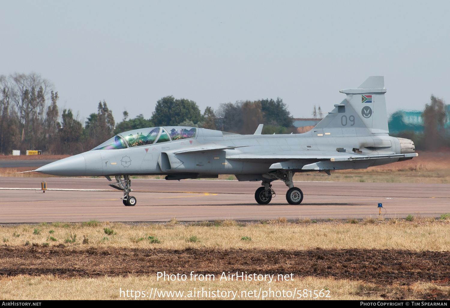 Aircraft Photo of 3909 | Saab JAS 39D Gripen | South Africa - Air Force | AirHistory.net #581562