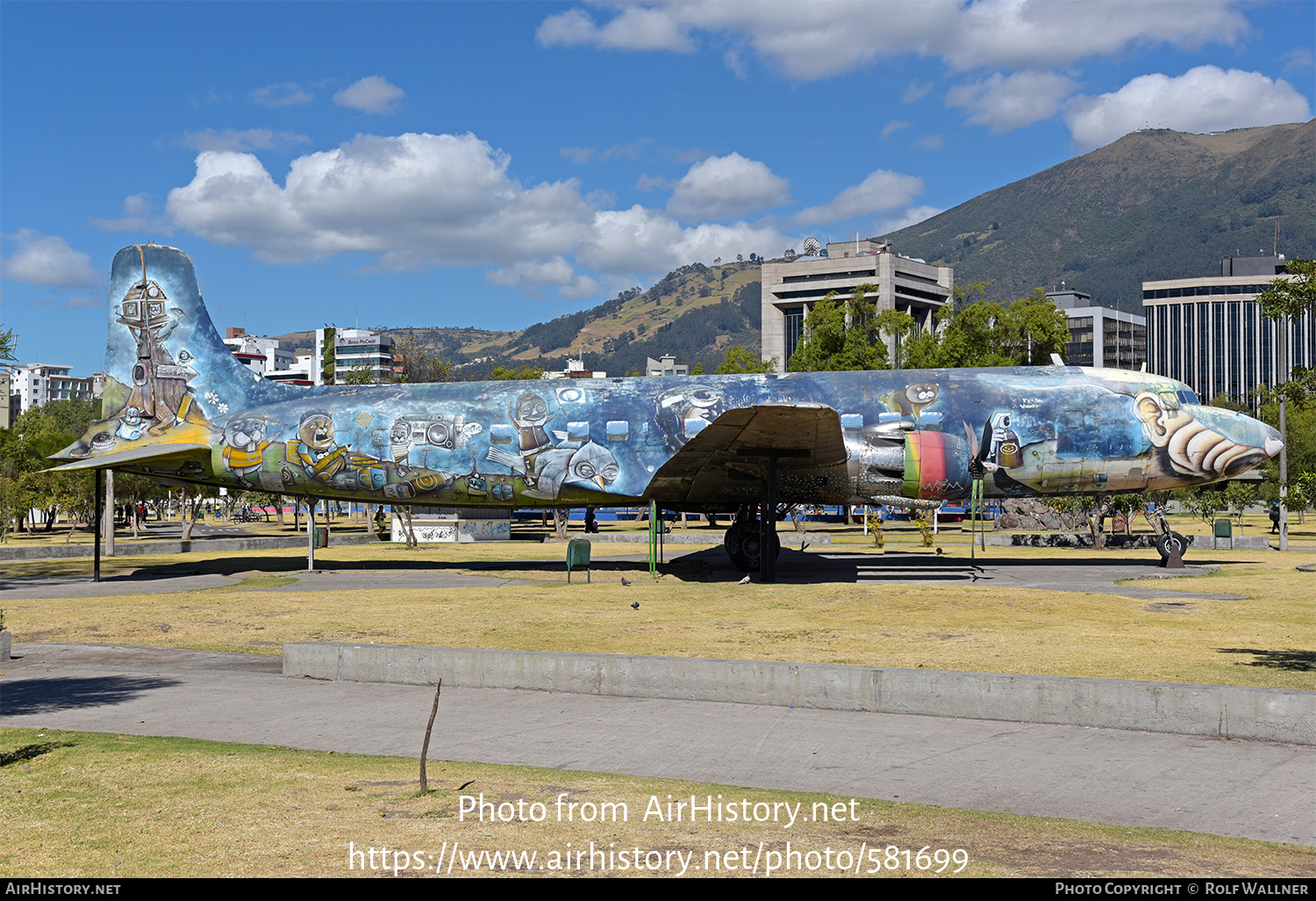 Aircraft Photo of HC-AVI | Douglas DC-6B | AirHistory.net #581699