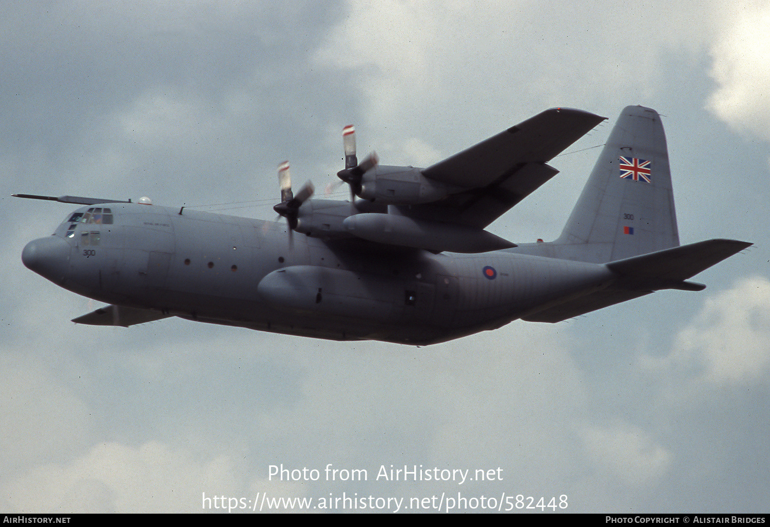 Aircraft Photo of XV300 | Lockheed C-130K Hercules C1P (L-382) | UK - Air Force | AirHistory.net #582448