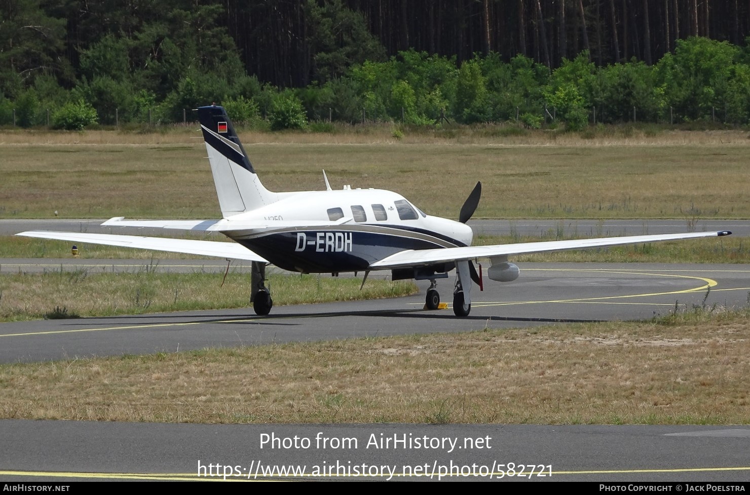 Aircraft Photo of D-ERDH | Piper PA-46-350P M350 | AirHistory.net #582721