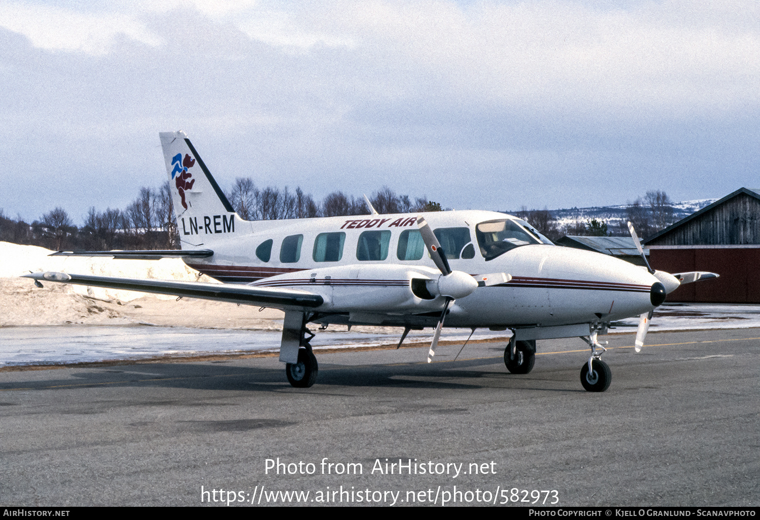 Aircraft Photo of LN-REM | Piper PA-31-350 Chieftain | Teddy Air | AirHistory.net #582973