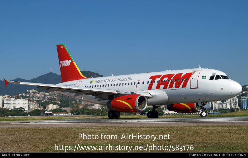 Aircraft Photo of PR-MAH | Airbus A319-132 | TAM Linhas Aéreas | AirHistory.net #583176