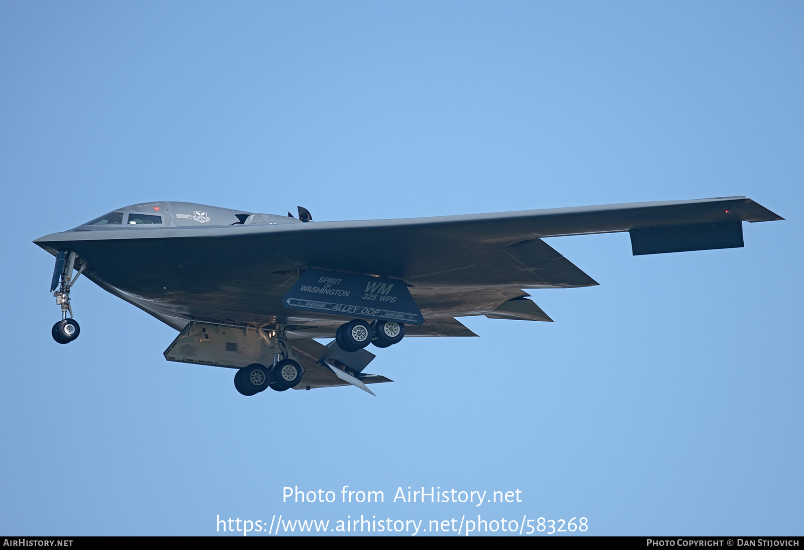 Aircraft Photo of 88-0332 | Northrop Grumman B-2A Spirit | USA - Air Force | AirHistory.net #583268