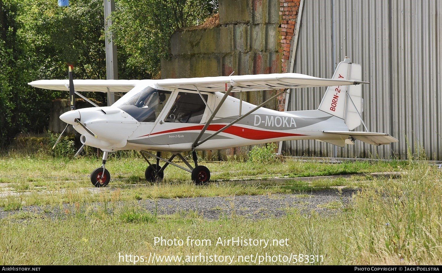 Aircraft Photo of D-MOKA | Comco Ikarus C42B | Born-2-Fly Flugschule | AirHistory.net #583311