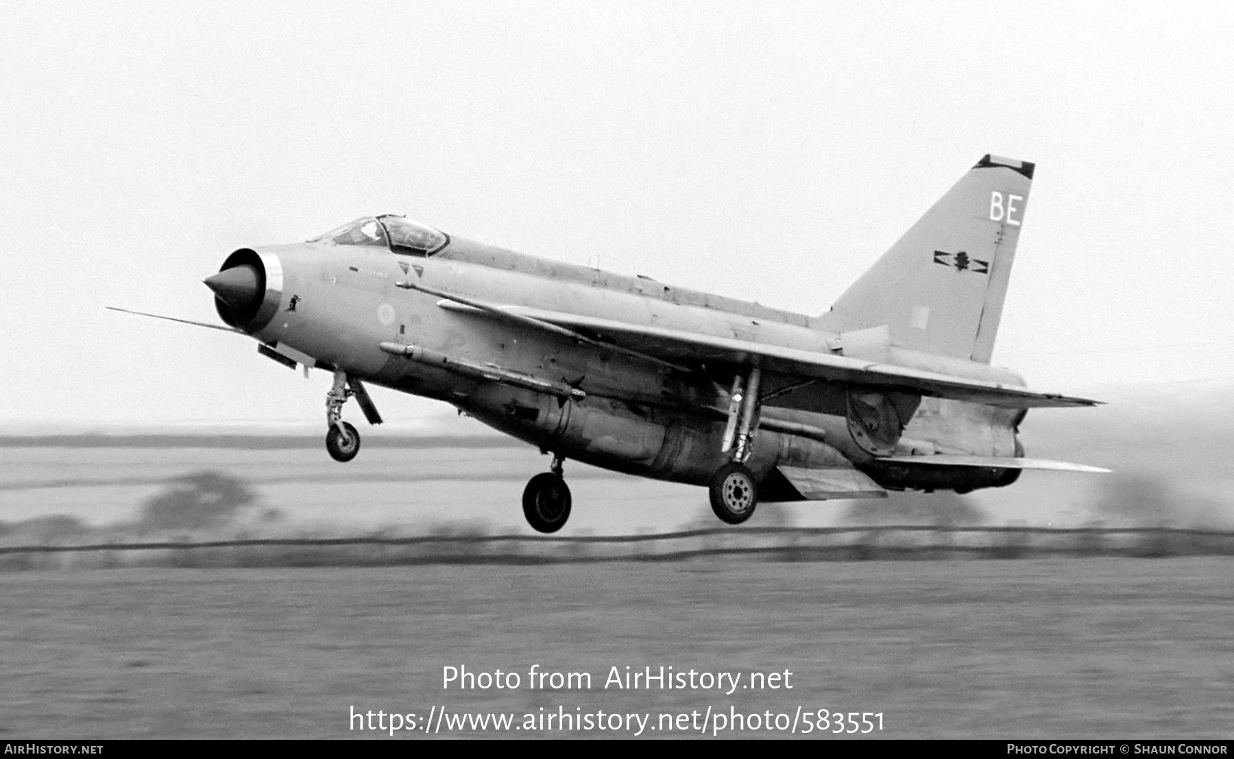 Aircraft Photo of XR757 | English Electric Lightning F6 | UK - Air Force | AirHistory.net #583551