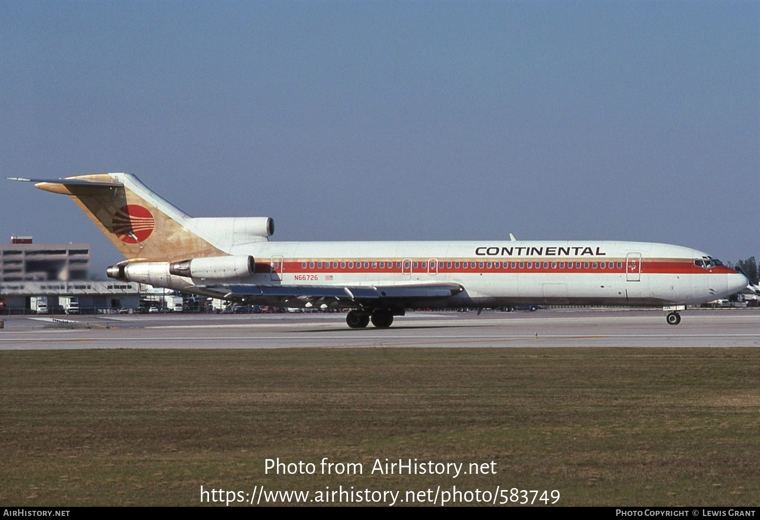 Aircraft Photo of N66726 | Boeing 727-224/Adv | Continental Airlines | AirHistory.net #583749