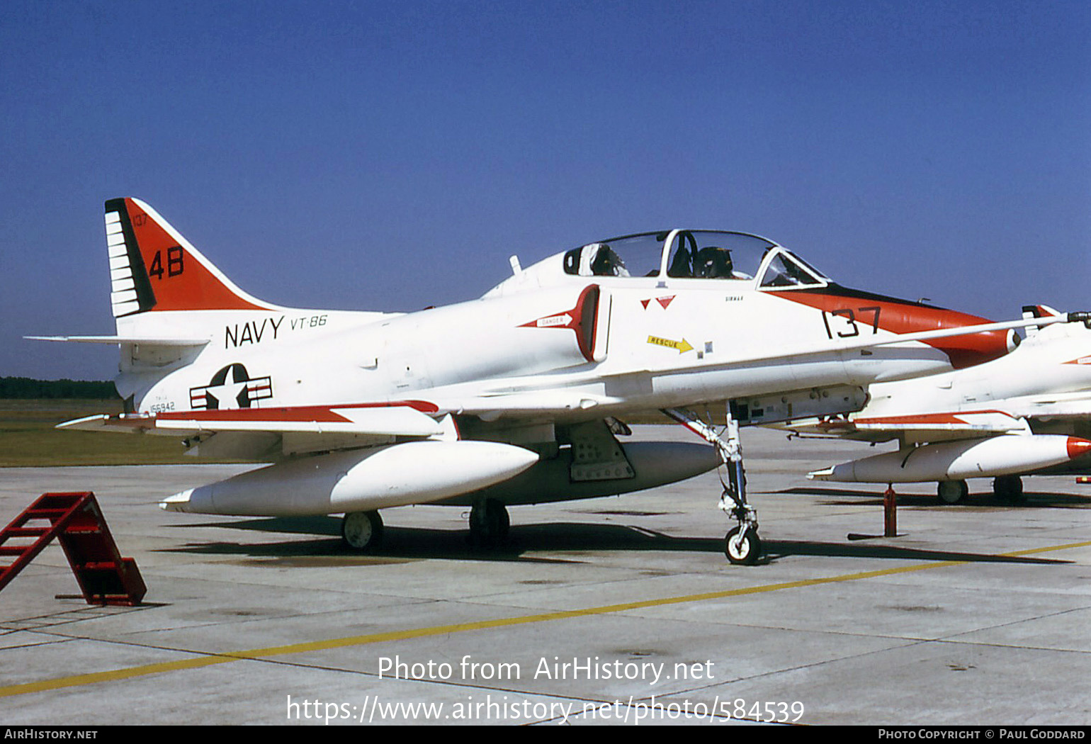 Aircraft Photo of 156942 | McDonnell Douglas TA-4J Skyhawk | USA - Navy | AirHistory.net #584539