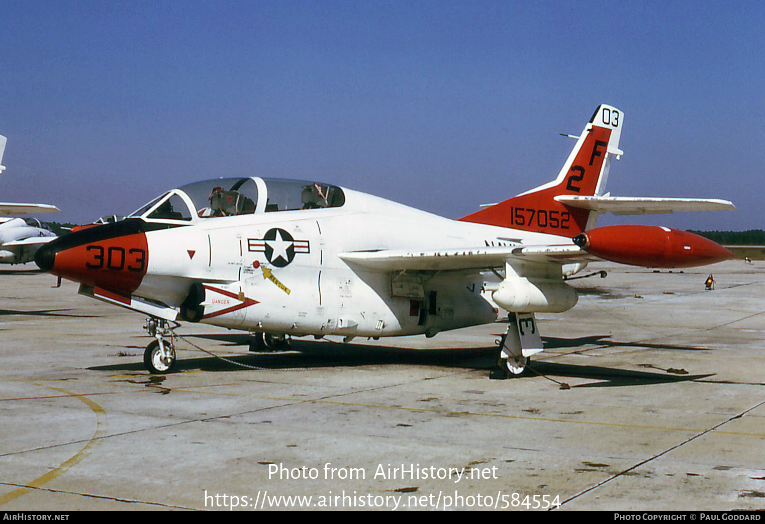 Aircraft Photo of 157052 | North American Rockwell T-2C Buckeye | USA - Navy | AirHistory.net #584554