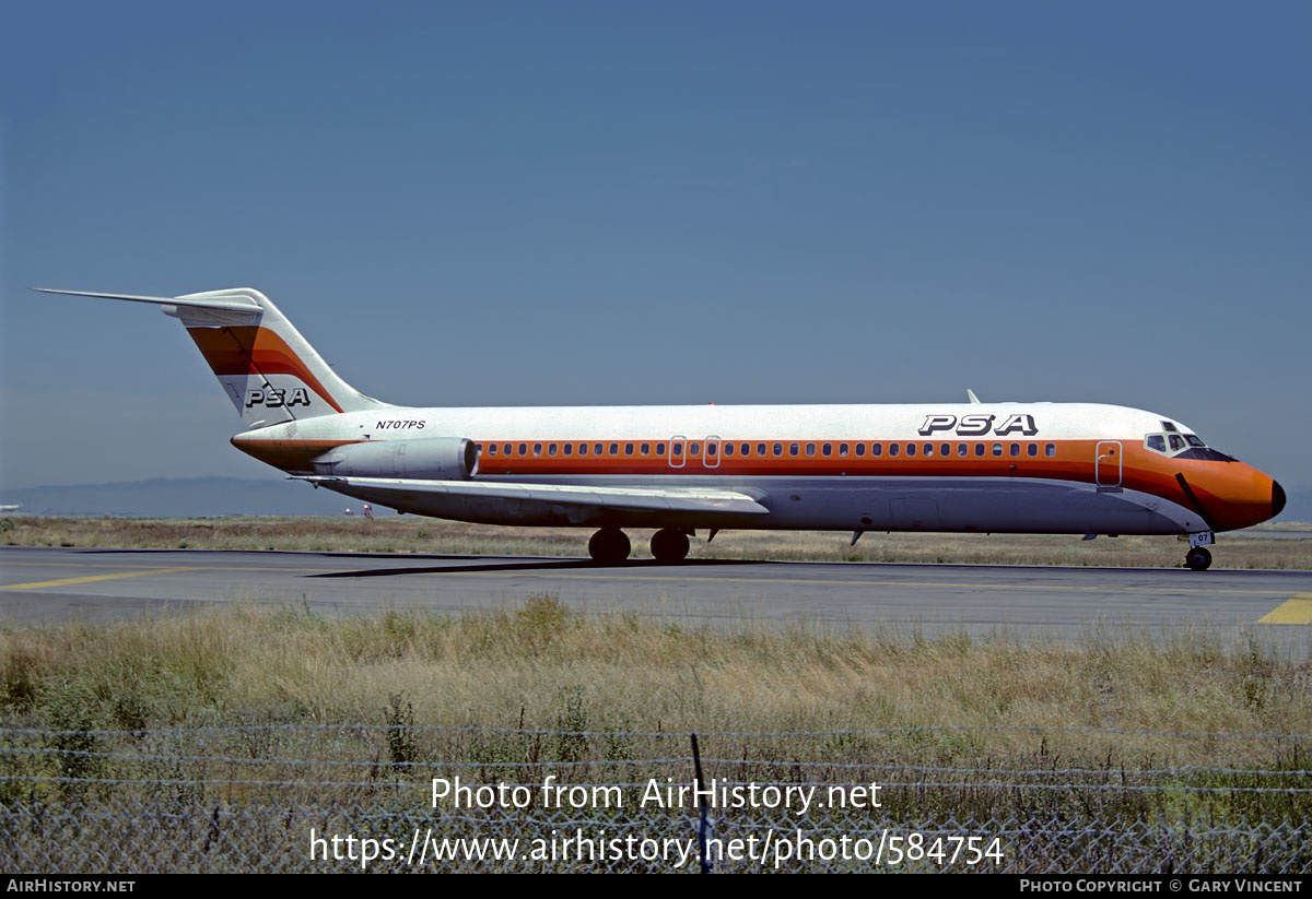 Aircraft Photo of N707PS | McDonnell Douglas DC-9-32 | PSA - Pacific Southwest Airlines | AirHistory.net #584754