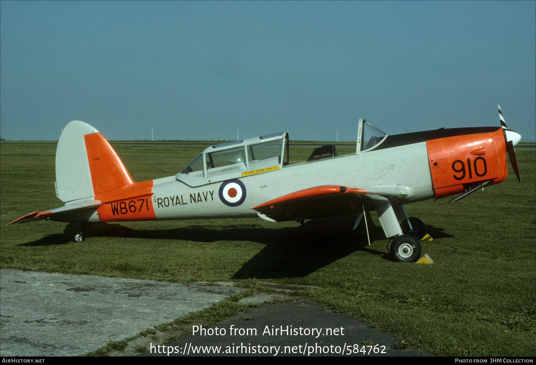 Aircraft Photo of WB671 | De Havilland DHC-1 Chipmunk T10 | UK - Navy | AirHistory.net #584762