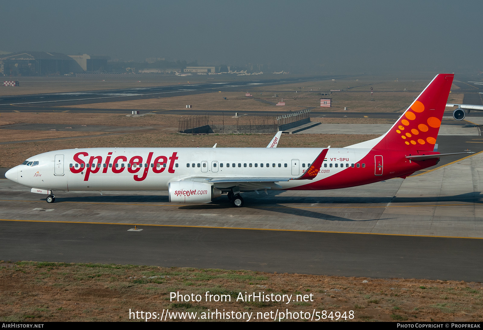 Aircraft Photo of VT-SPU | Boeing 737-9GJ/ER | SpiceJet | AirHistory.net #584948