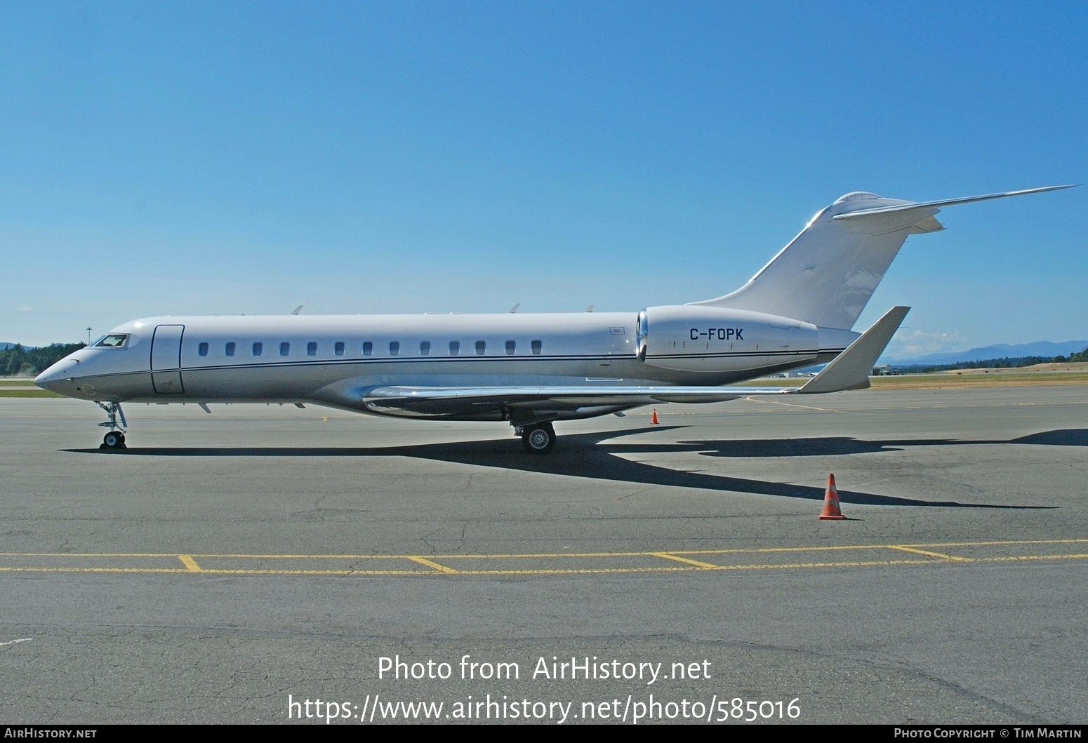 Aircraft Photo of C-FOPK | Bombardier Global Express (BD-700-1A10) | AirHistory.net #585016