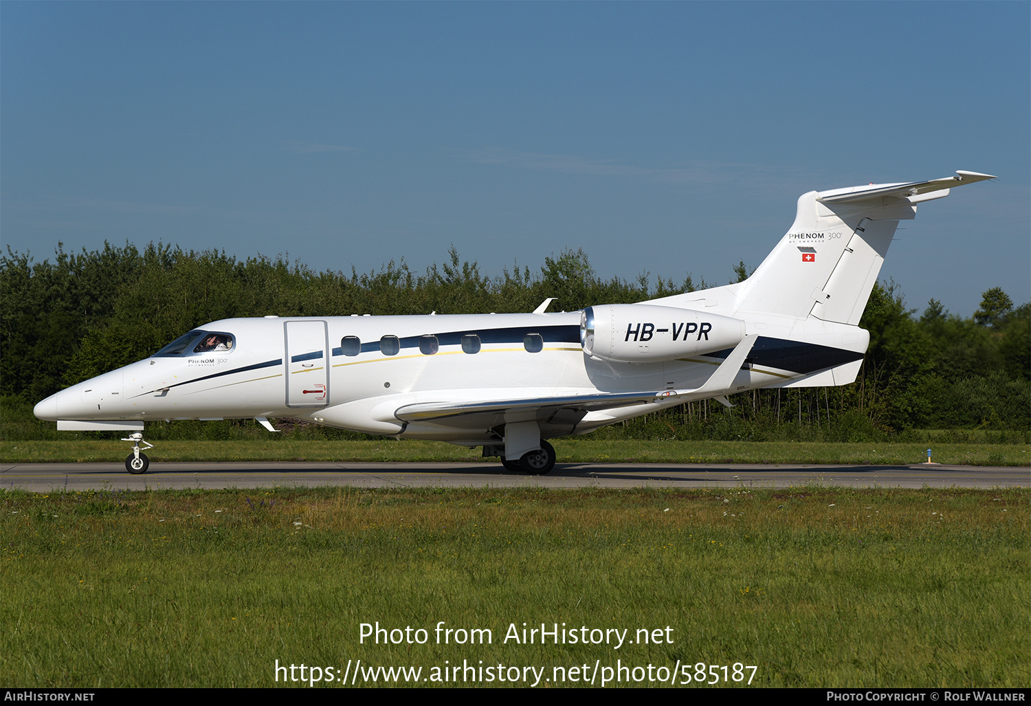 Aircraft Photo of HB-VPR | Embraer EMB-505 Phenom 300 | AirHistory.net #585187