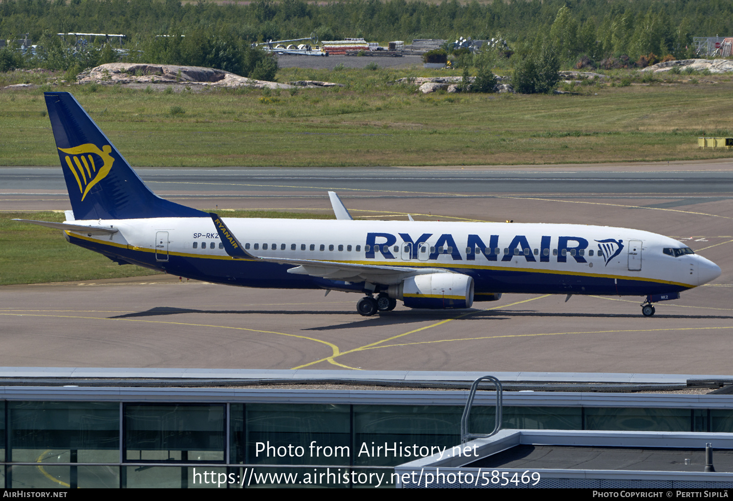 Aircraft Photo of SP-RKZ | Boeing 737-8AS | Ryanair | AirHistory.net #585469
