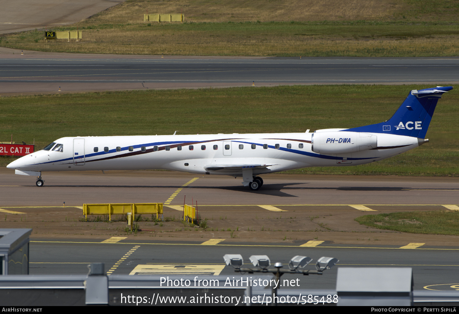 Aircraft Photo Of PH-DWA | Embraer ERJ-145LR (EMB-145LR) | ACE - Air ...