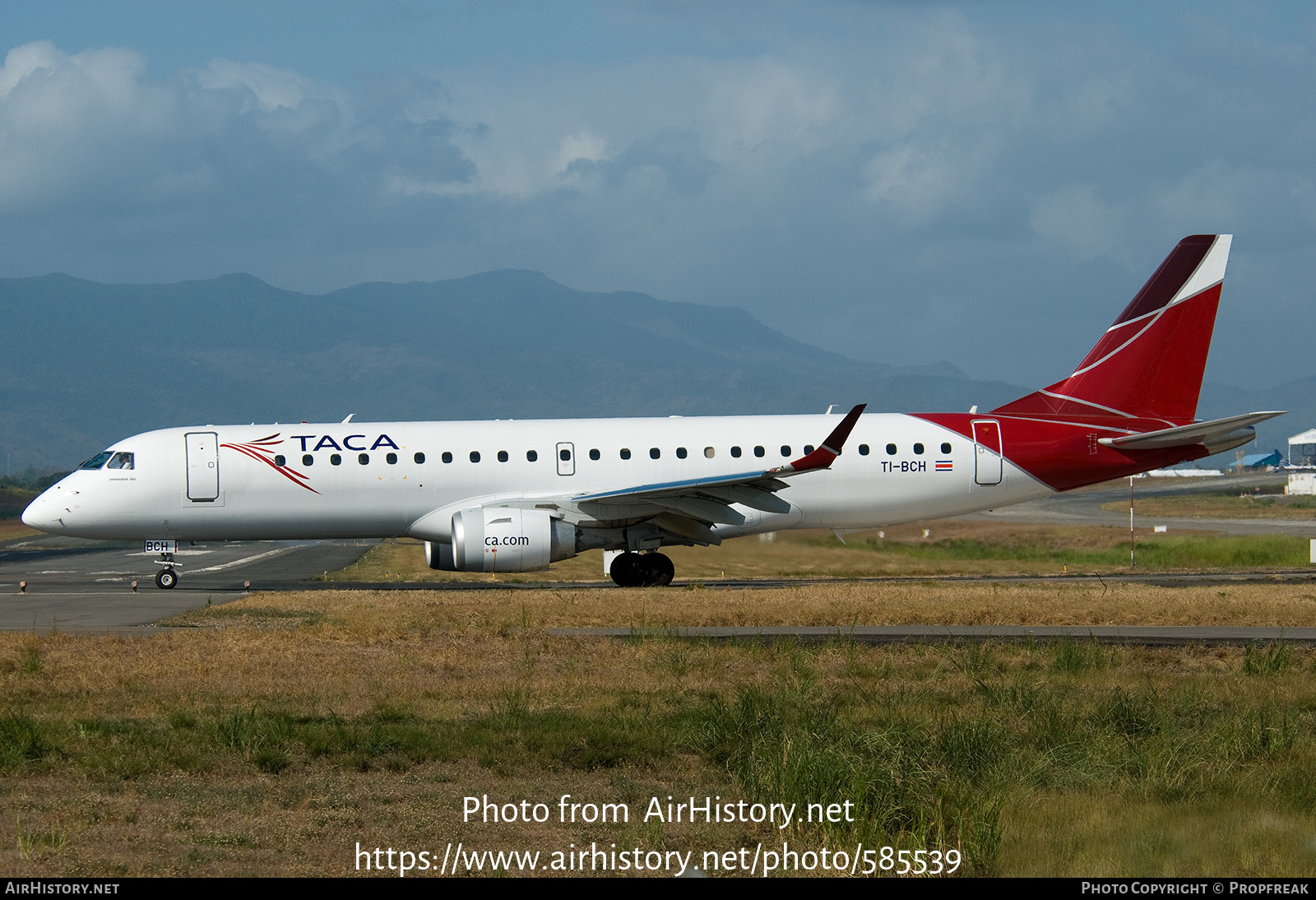 Aircraft Photo of TI-BCH | Embraer 190AR (ERJ-190-100IGW) | TACA - Transportes Aéreos Centro Americanos | AirHistory.net #585539