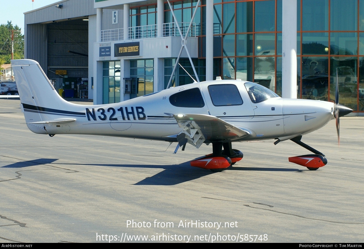 Aircraft Photo of N321HB | Cirrus SR-22 G5-GTS | AirHistory.net #585748