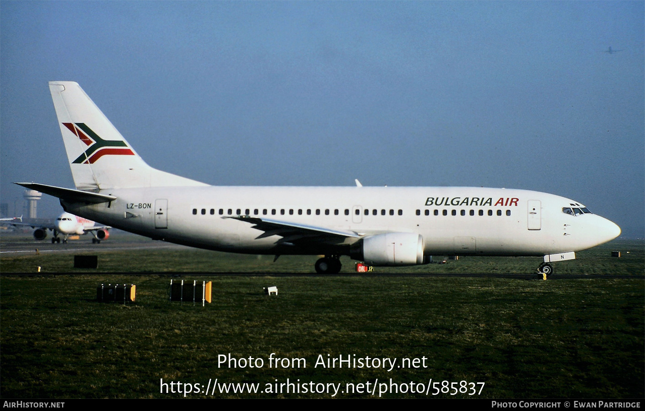 Aircraft Photo of LZ-BON | Boeing 737-31S | Bulgaria Air | AirHistory.net #585837