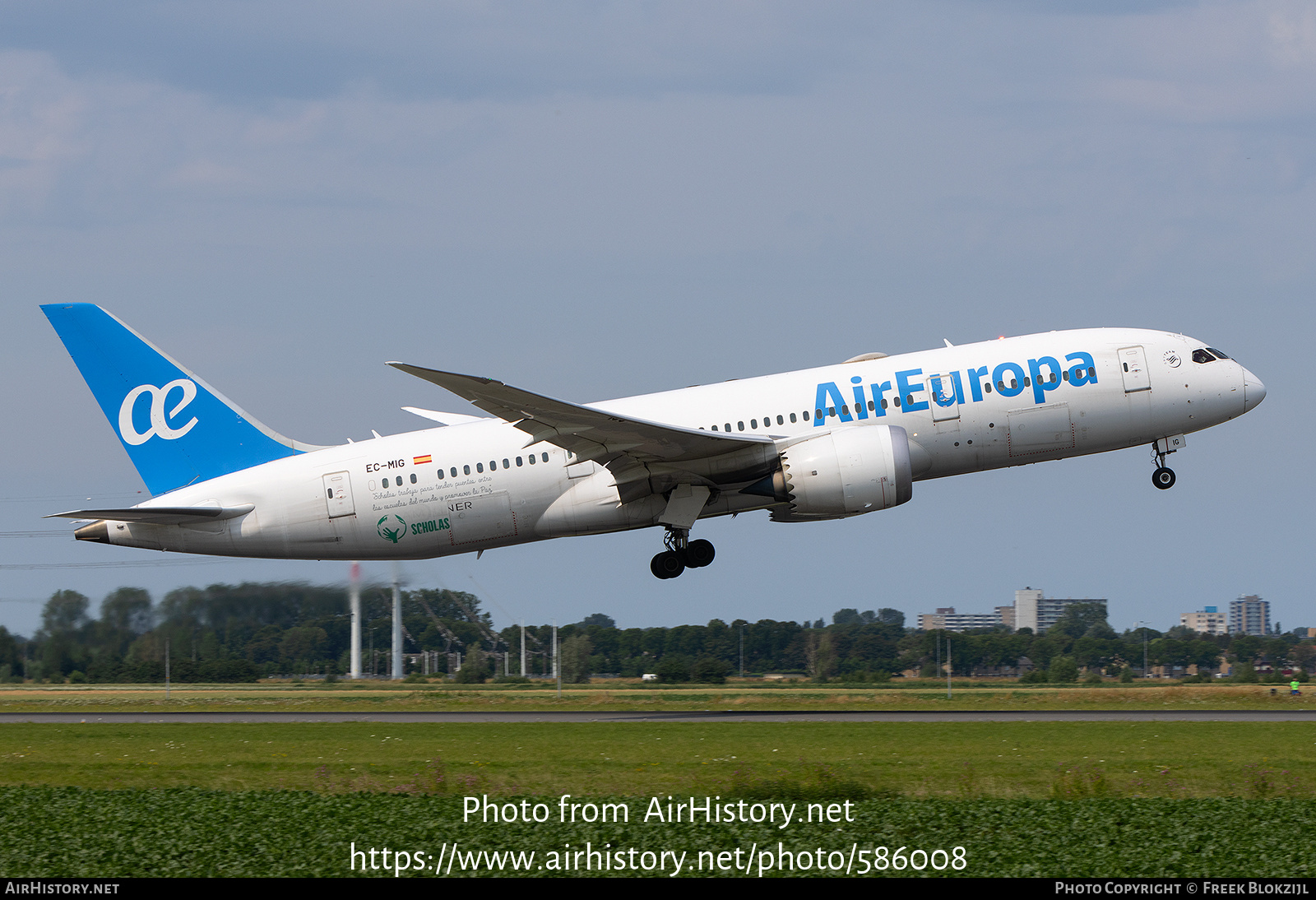 Aircraft Photo of EC-MIG | Boeing 787-8 Dreamliner | Air Europa | AirHistory.net #586008