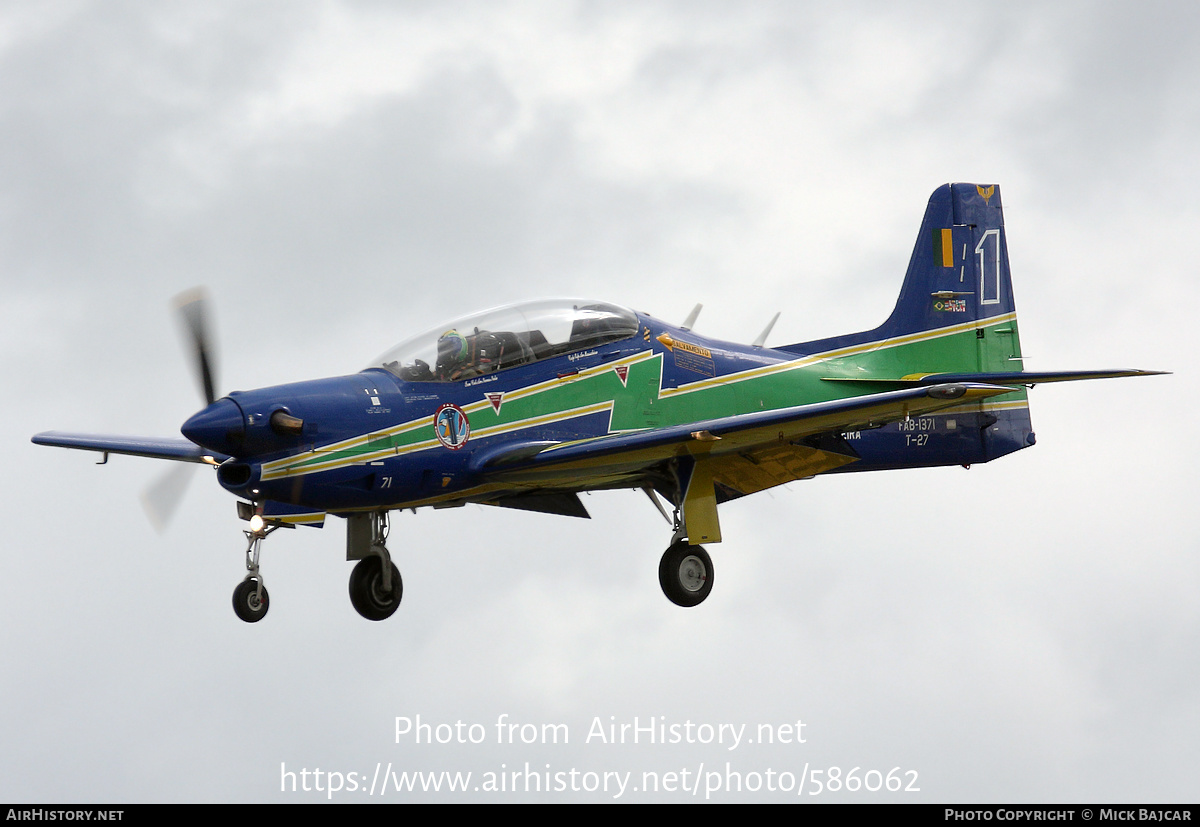 Aircraft Photo of 1371 | Embraer T-27 Tucano | Brazil - Air Force | AirHistory.net #586062