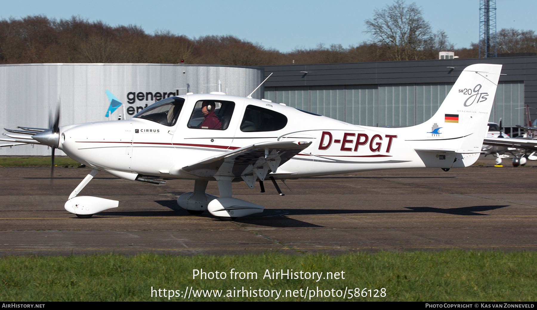 Aircraft Photo of D-EPGT | Cirrus SR-20 G3-GTS | Motorflug Münster | AirHistory.net #586128