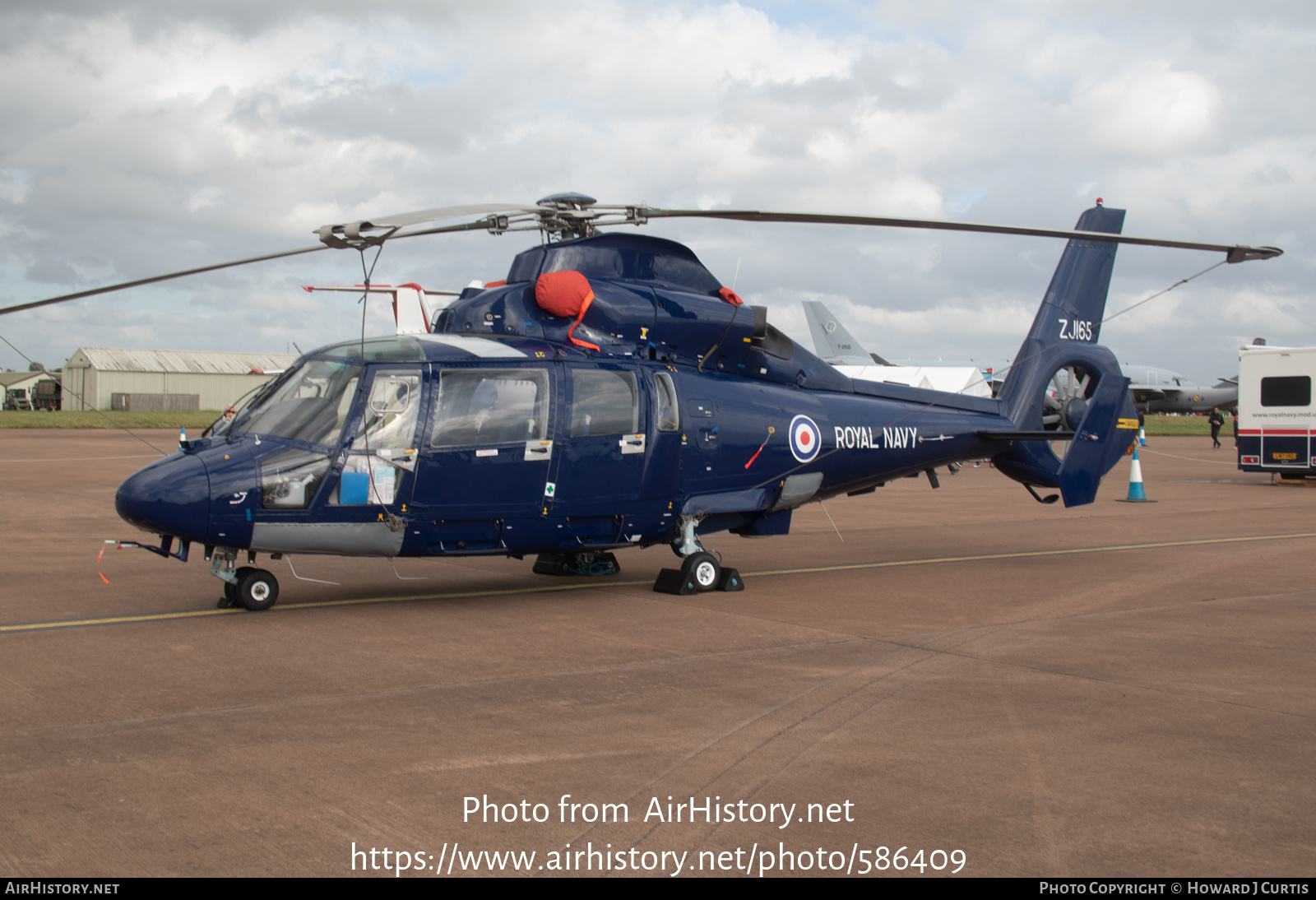 Aircraft Photo of ZJ165 | Aerospatiale SA-365N-2 Dauphin 2 | UK - Navy | AirHistory.net #586409