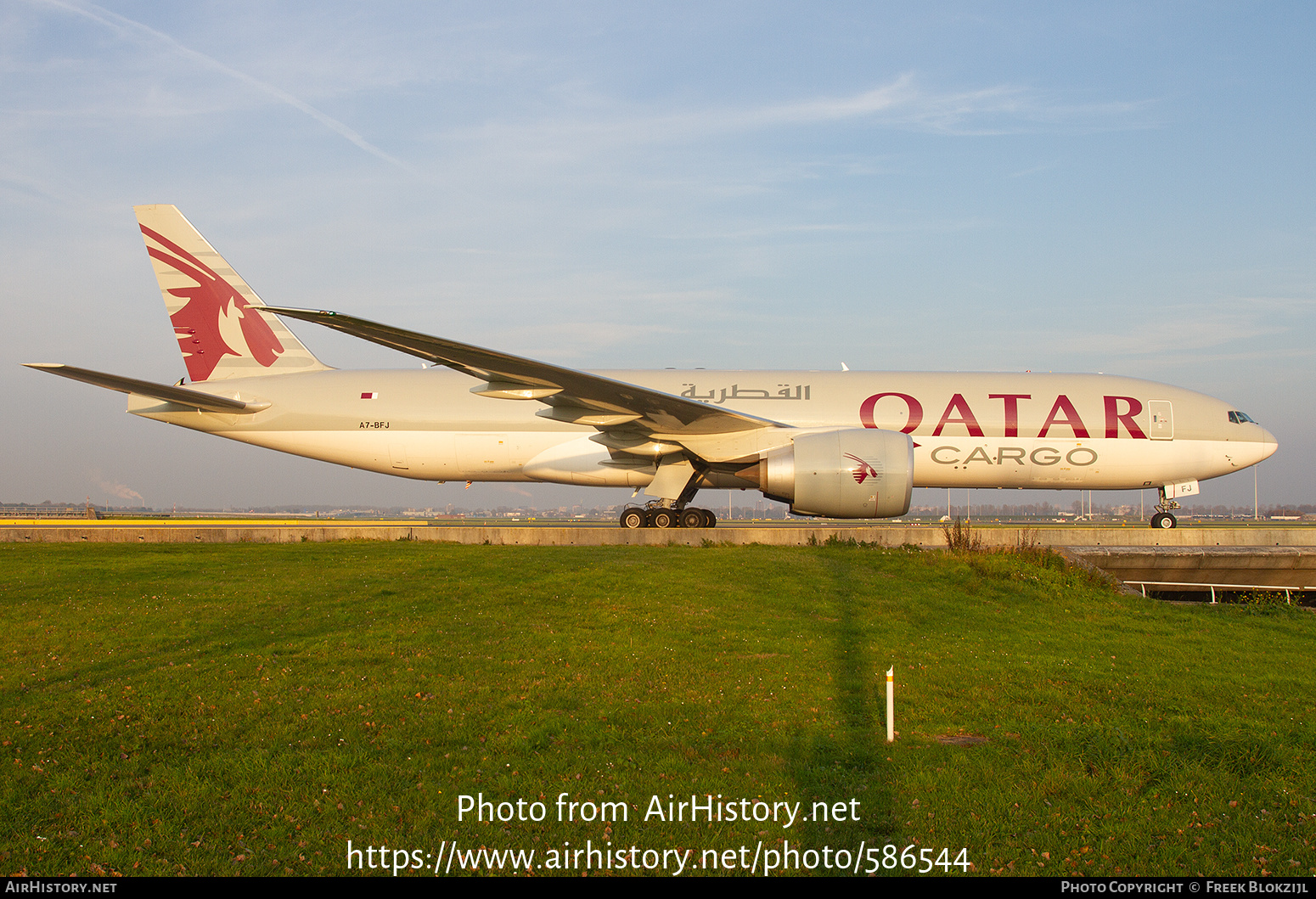 Aircraft Photo of A7-BFJ | Boeing 777-FDZ | Qatar Airways Cargo | AirHistory.net #586544