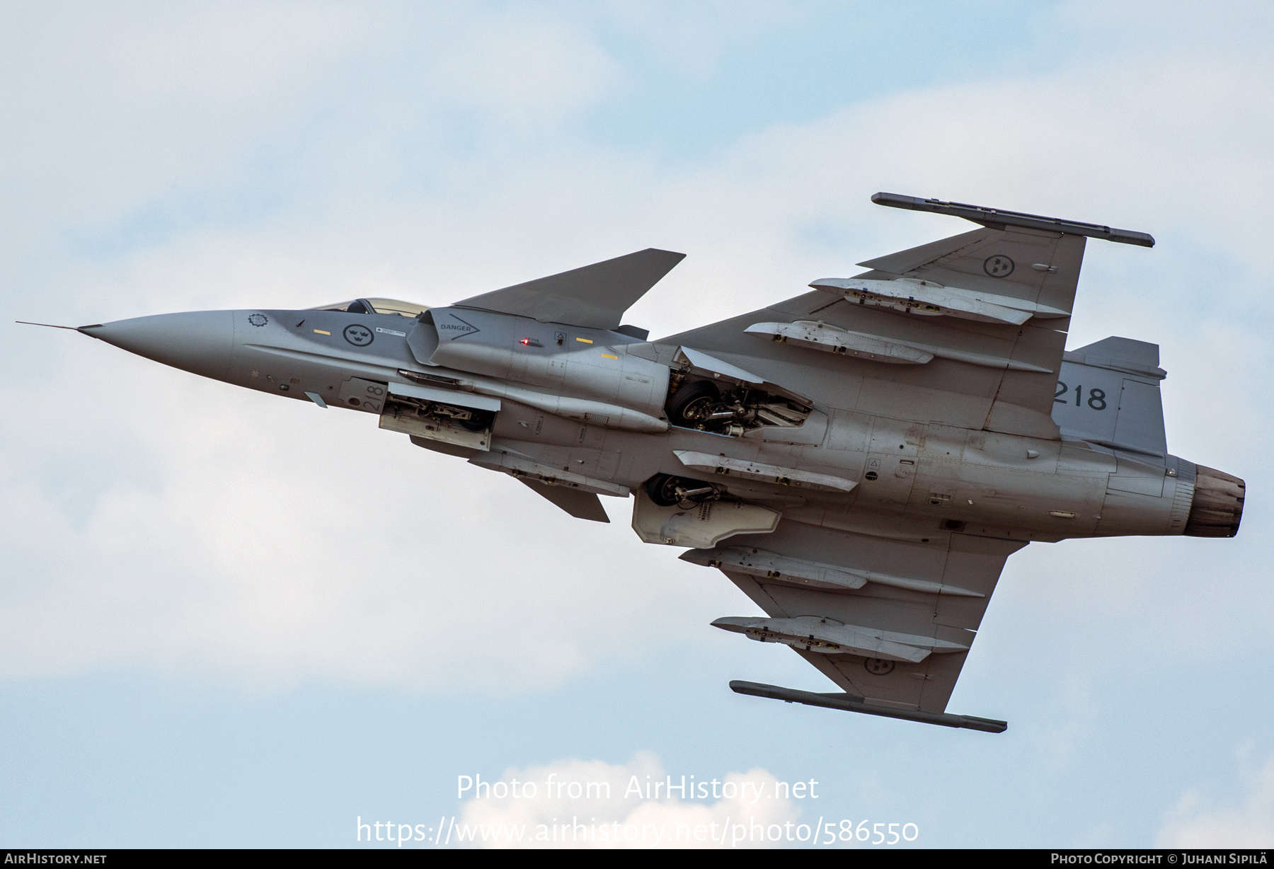 Aircraft Photo of 39218 | Saab JAS 39C Gripen | Sweden - Air Force | AirHistory.net #586550