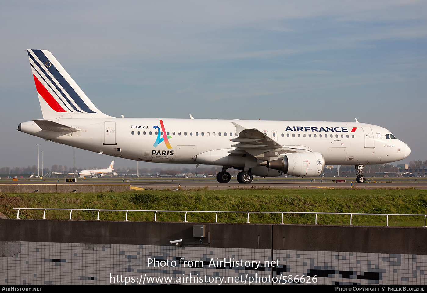 Aircraft Photo of F-GKXJ | Airbus A320-214 | Air France | AirHistory.net #586626